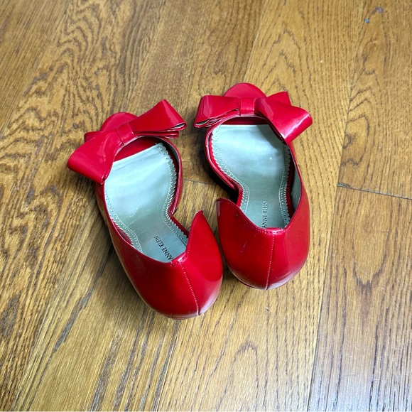 Anne Klein Red Heels with Bow size 11 - Picture 4 of 12
